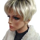 Peruka Krótka Paige- jasny blond z ombre