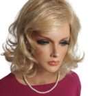Peruka krótka z grzywką  High end Sharon deluxe  Gisela Mayer 26/25 na tiulu / kolory