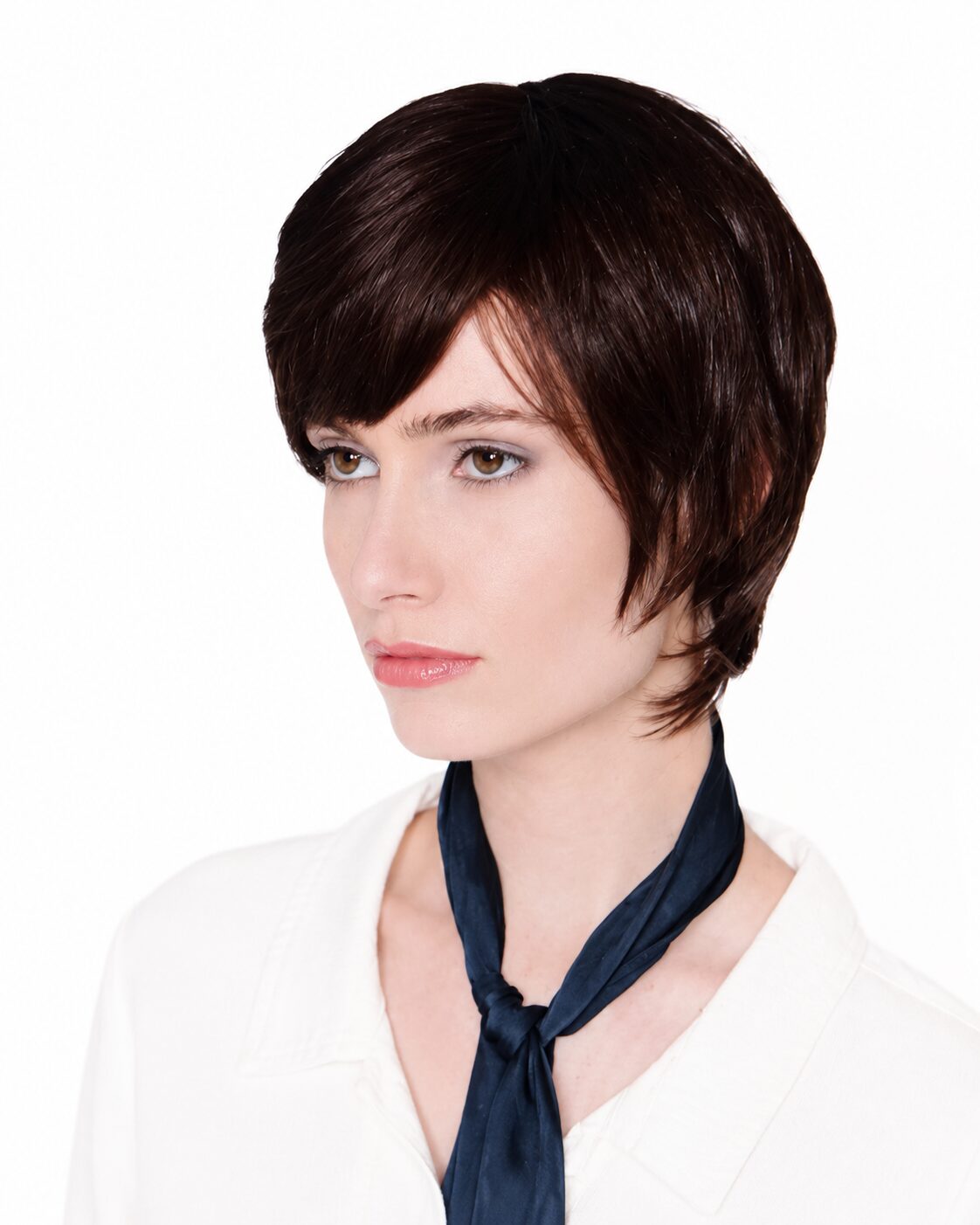 Peruka naturalna z grzywką Firenze HH 4/6 + inne kolory Peruka naturalna z grzywką Firenze HH 4/6 + inne kolory