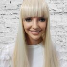 Peruka długa z grzywką , włosy proste 47cm  -cappucino +kolory