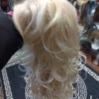 długa kręcona peruka z grzywką R/50 platinium mix -70cm