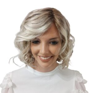 Peruka falowana Joyful w kolorze 23/66/8r  platynowy mix blondów z odrostem- dł33cm