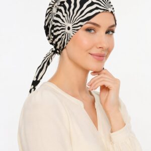 Turban z chusty po chemii Corcus K-397  czarny + ecru wzorzysty