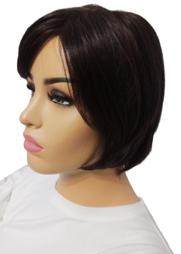 Peruka bob z grzywką Call deluxe soft w kolorze dark brown cm -27,rozm s/m Peruka bob z grzywką Call deluxe soft w kolorze dark brown cm -27,rozm s/m