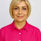 Peruka bob z grzywką Lavender  w kolorze 14/88+8 + kolory