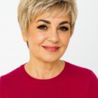 Krótka peruka Magi Lizzy mono lace  w kolorze champagne rooted + kolory