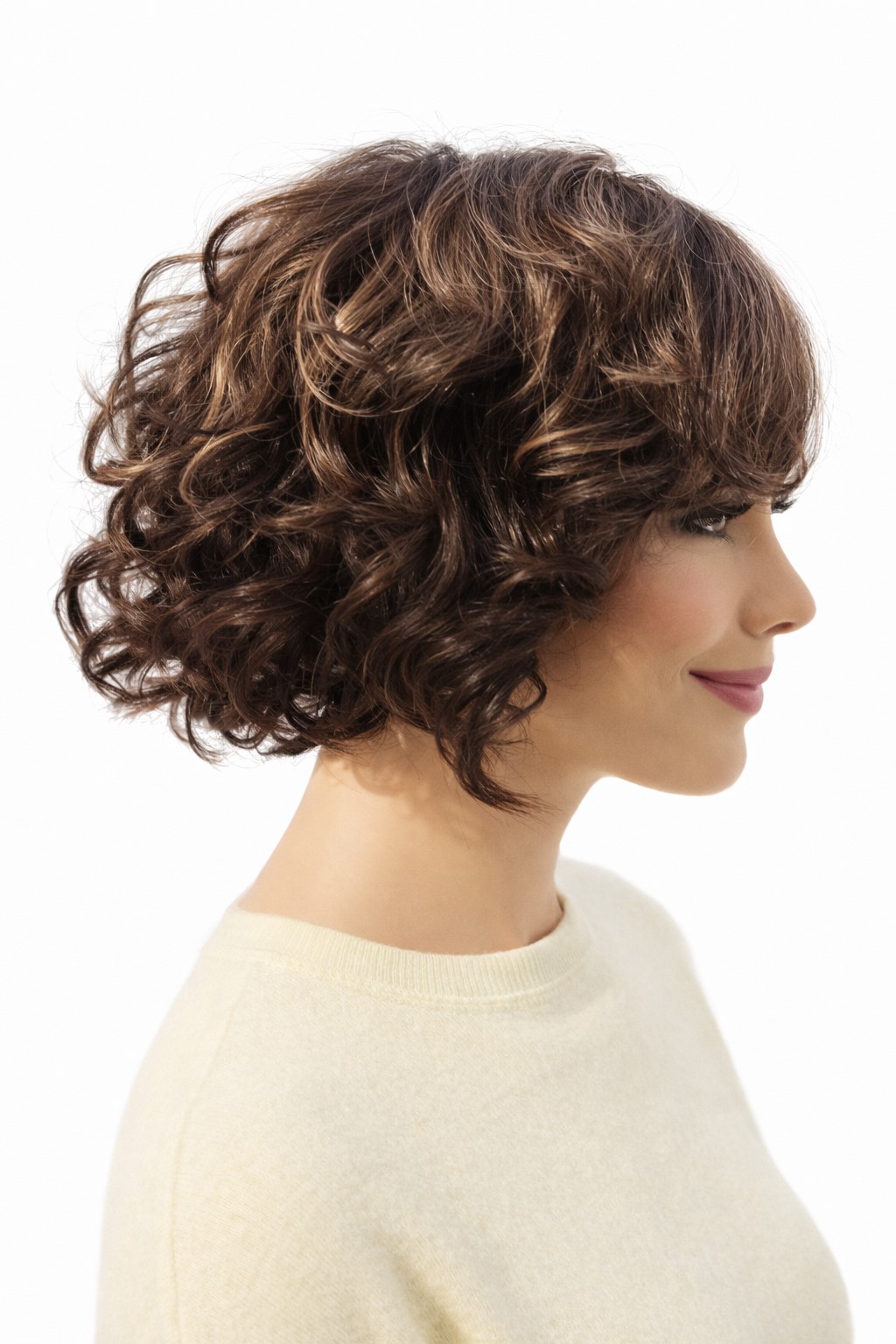 Krótka falowana peruka z grzywką Reine w kolorze 8/16+2 brąz z refleksem