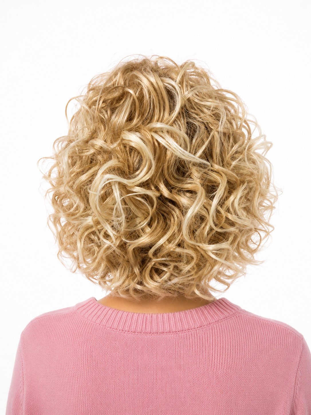 Peruka falowana z grzywką, afroloki - 63353c jasny ciepły blond -R21T-na większe głowy Peruka falowana z grzywką, afroloki - 63353c jasny ciepły blond -R21T-na większe głowy