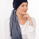 Turban Beata w odcieniu granat / biało granatowe pasy 429/20 kolekcja Premium Turbans Turban Beata w odcieniu granat / biało granatowe pasy 429/20 kolekcja Premium Turbans