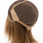 Peruka naturalna Los Angeles deluxe z grzywką kurtynową w kolorze średni blond mix z nutą tofii i efektem krótkiego odrostu- 30cm Peruka naturalna Los Angeles deluxe z grzywką kurtynową w kolorze średni blond mix z nutą tofii i efektem krótkiego odrostu- 30cm