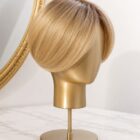 Topper ,  mini dopinka , tupet damski Cascatta mono  w kolorze pastelowego blondu z odrostem + kolory / syntetyczne włosy termiczne